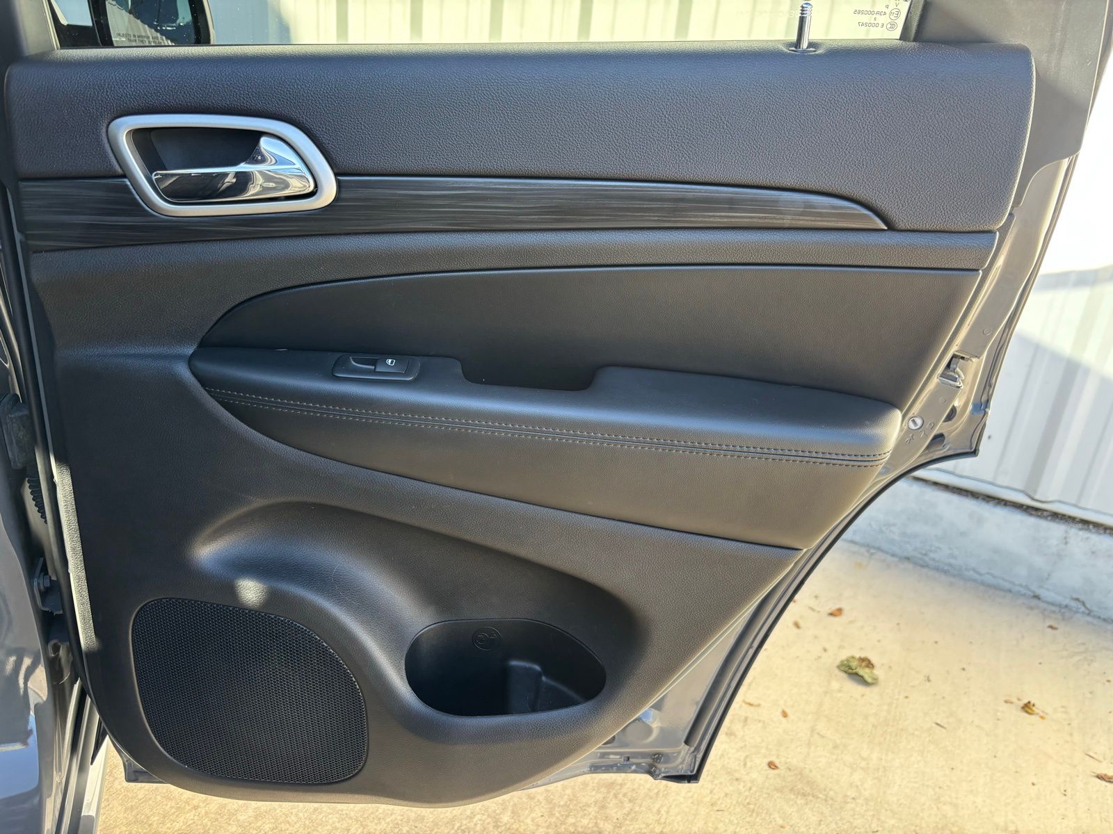 Used Car 2019 Jeep Grand Cherokee  Altitude For Sale Under $20,000 In Austin, Texas