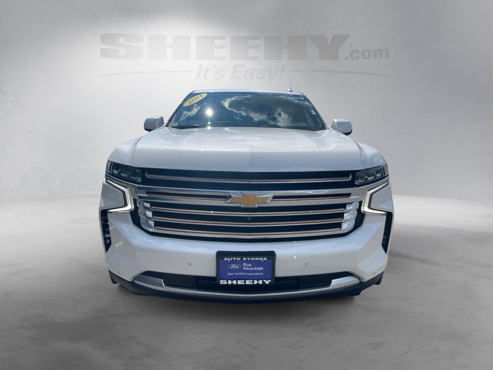 Used 2021 Pearl Chevrolet High Country image 16