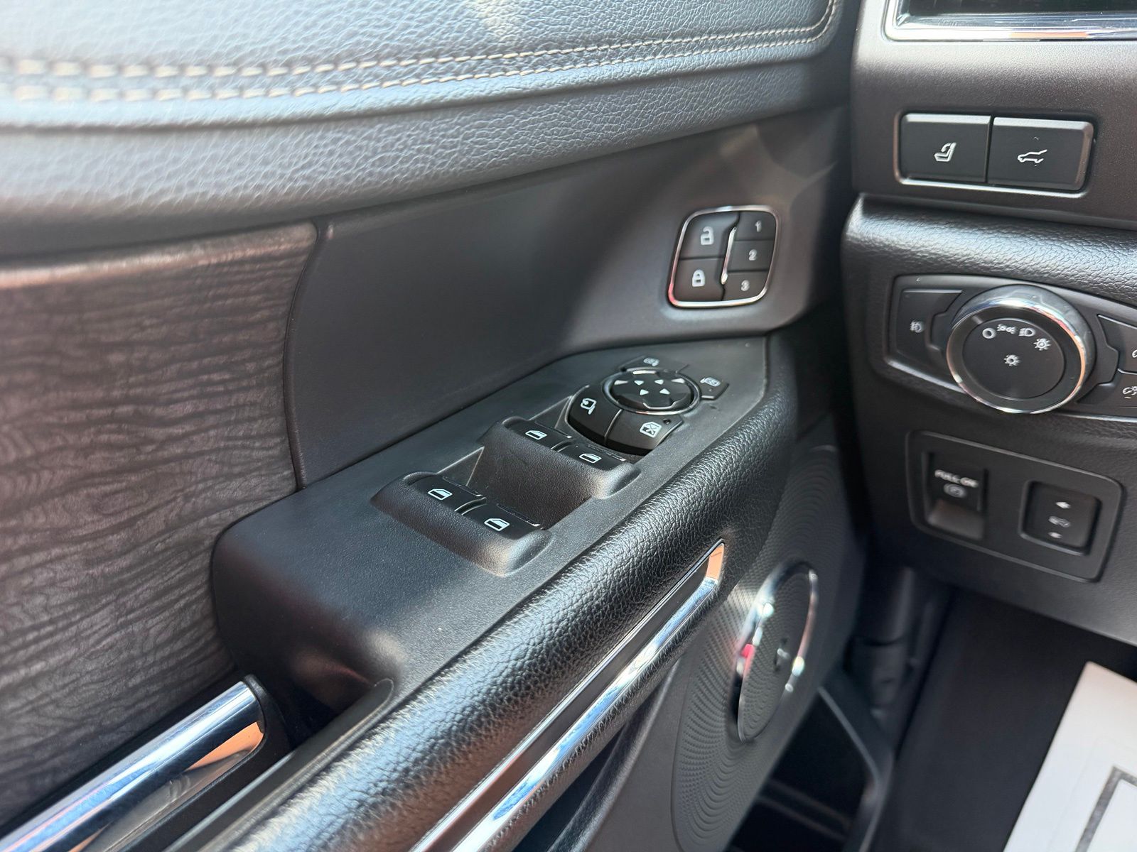2021 Ford Expedition image 31