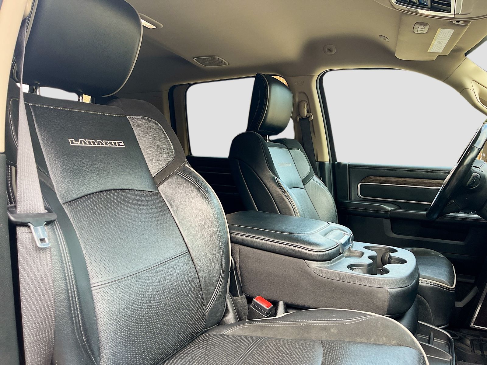 2021 RAM Ram 3500 Pickup Laramie - Photo 27