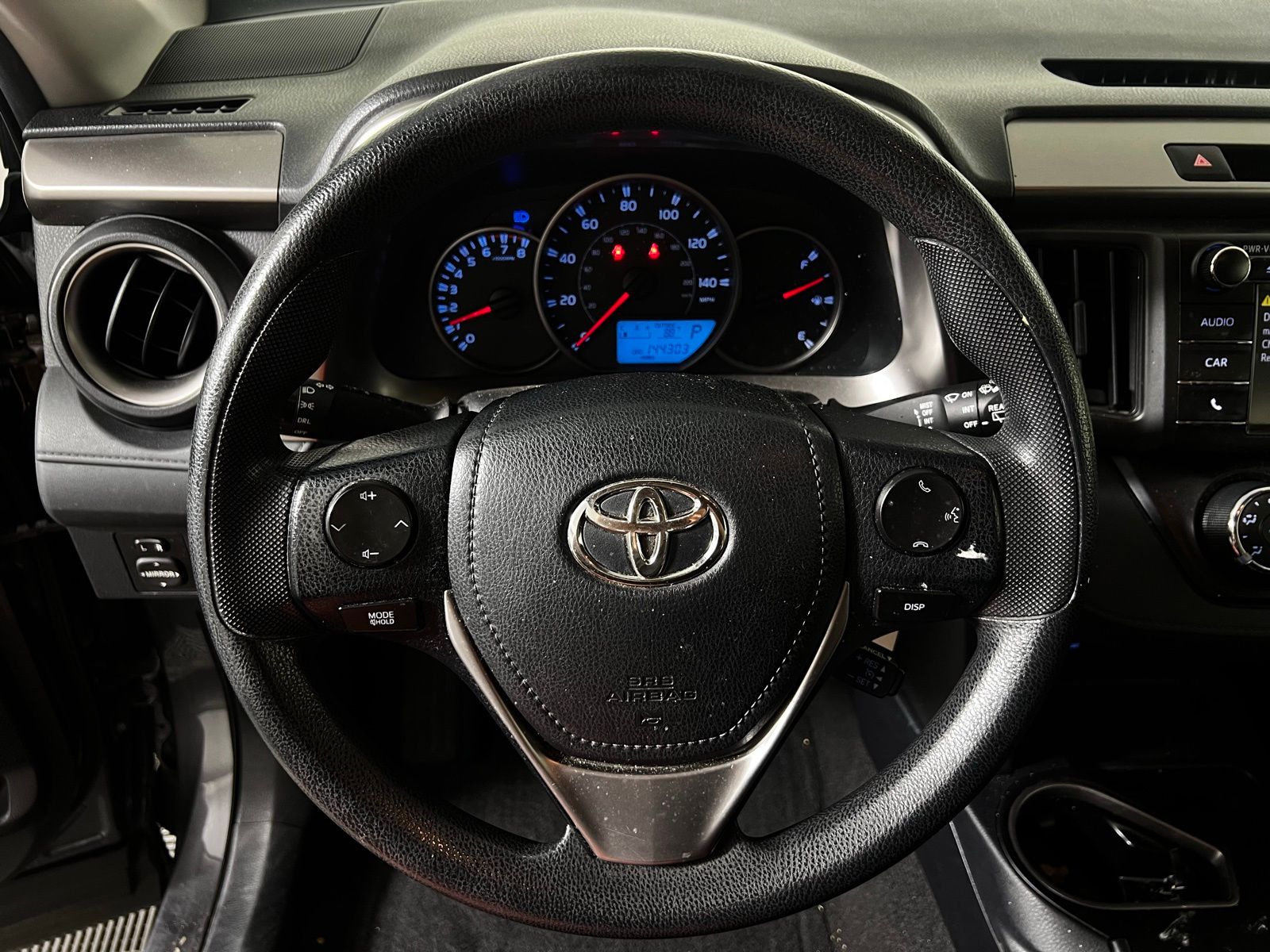 Thumbnail: 2016 Toyota RAV4 - 10