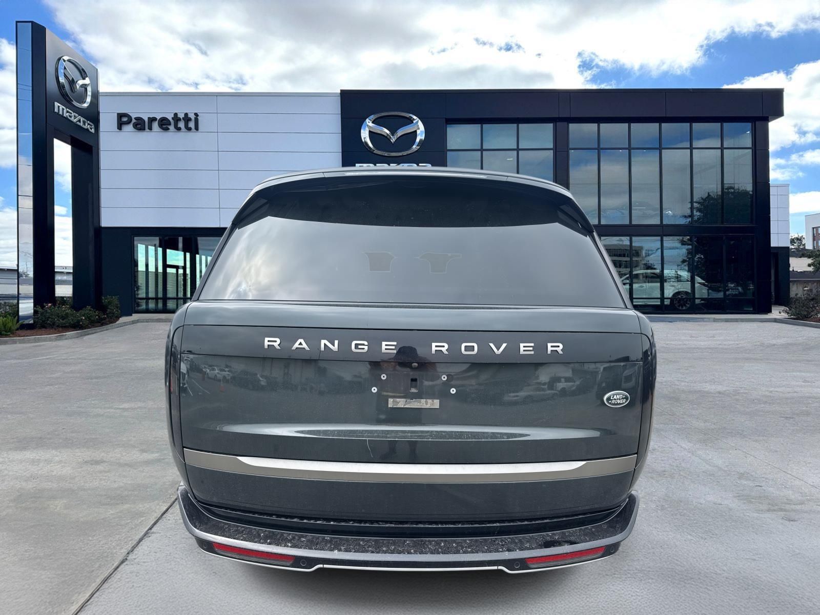 View vehicle photo 7