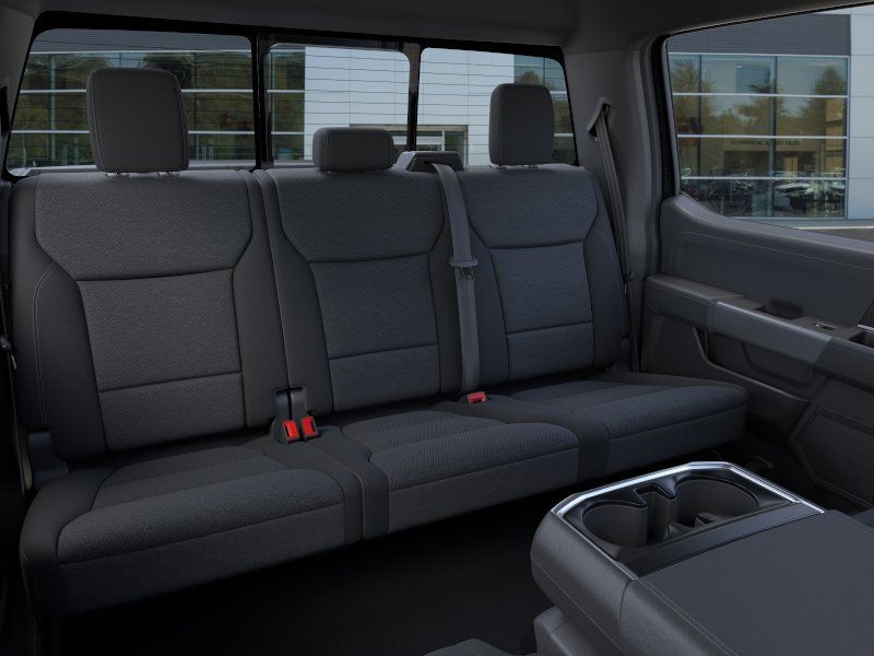 New 2026 Agate Black Metallic Ford XLT image 11