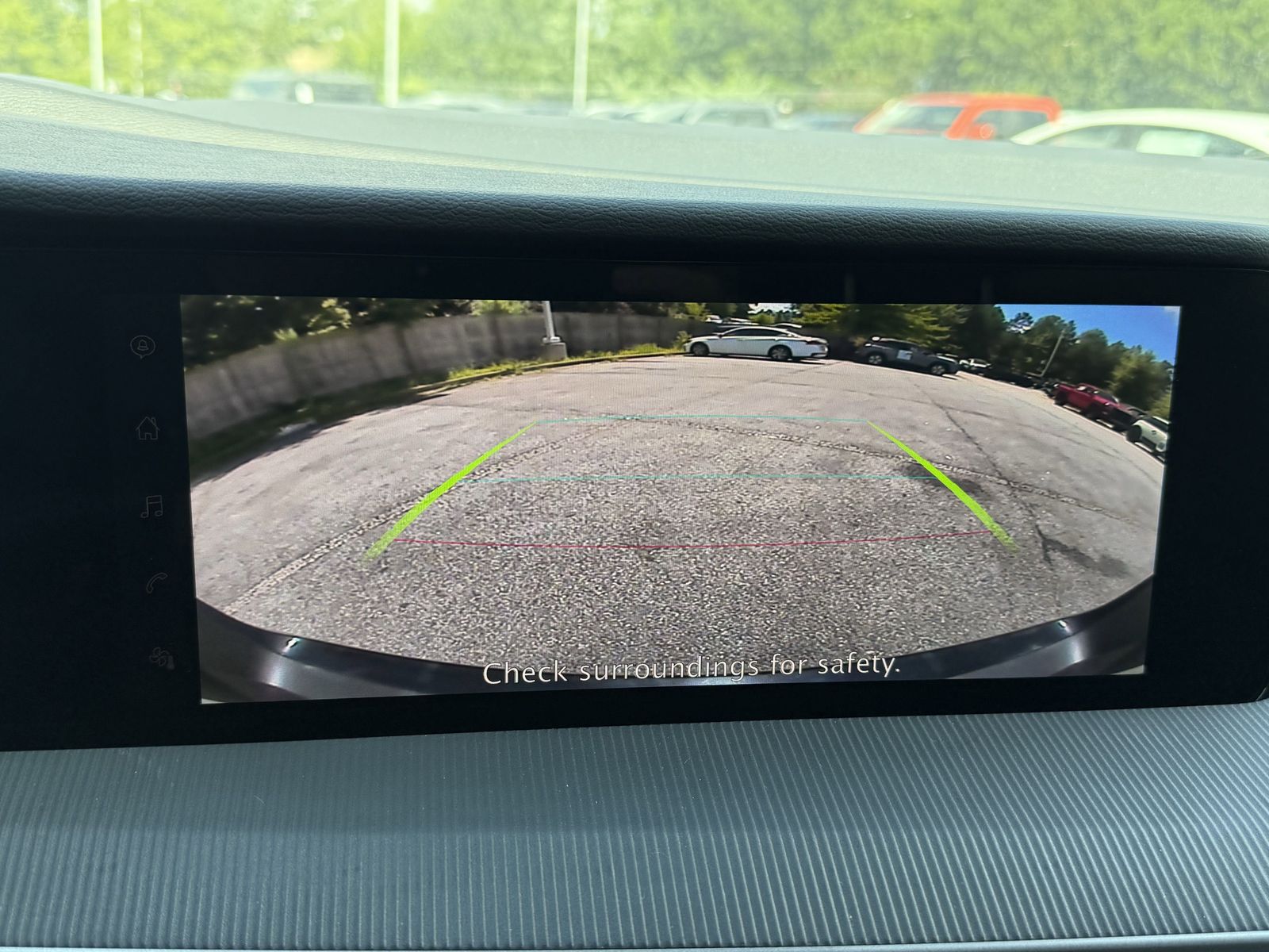 2025 Nissan Murano SV photo 2