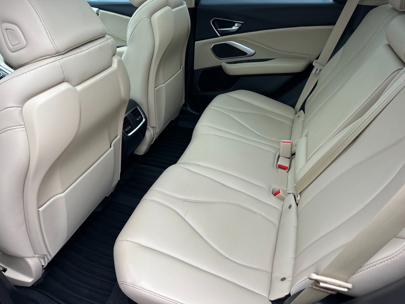 used 2019 Acura RDX car, priced at $31,498