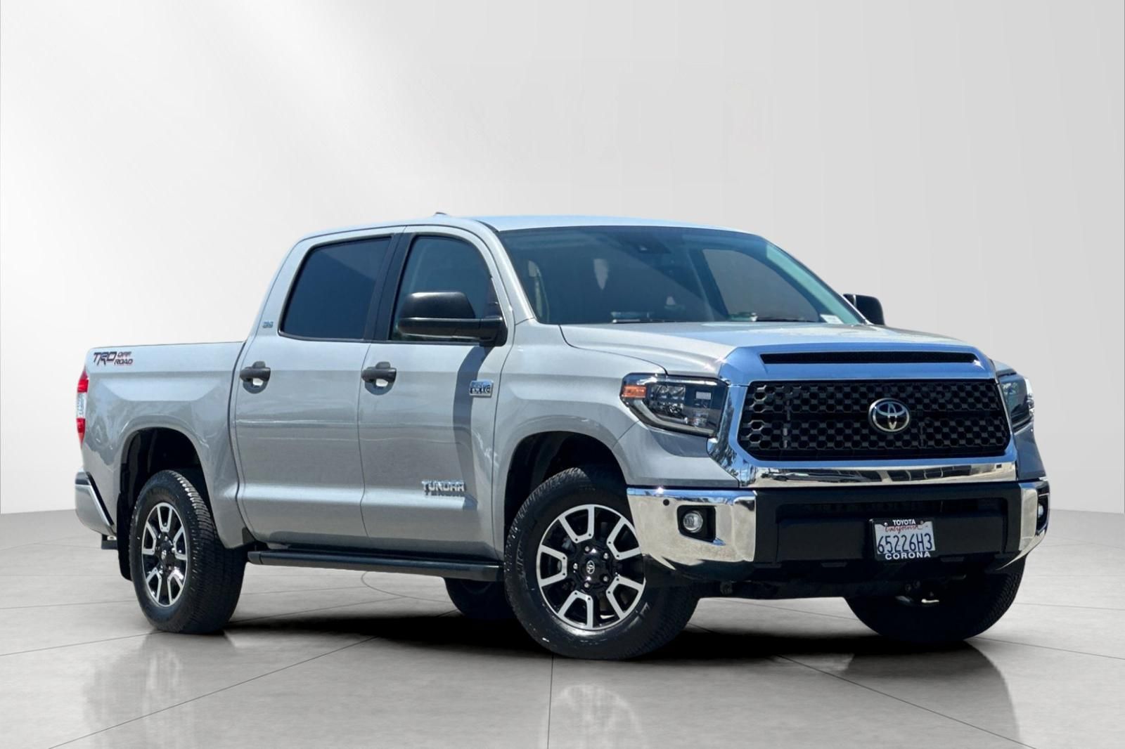 Cement 2021 Toyota Tundra SR5 CrewMax RWD Pickup Truck 4X2 6-Speed Automatic Overdrive