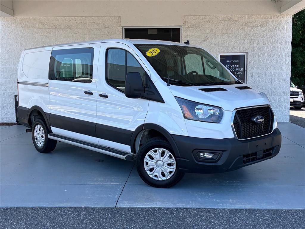 2025 Ford Transit Cargo 250 Low Roof RWD