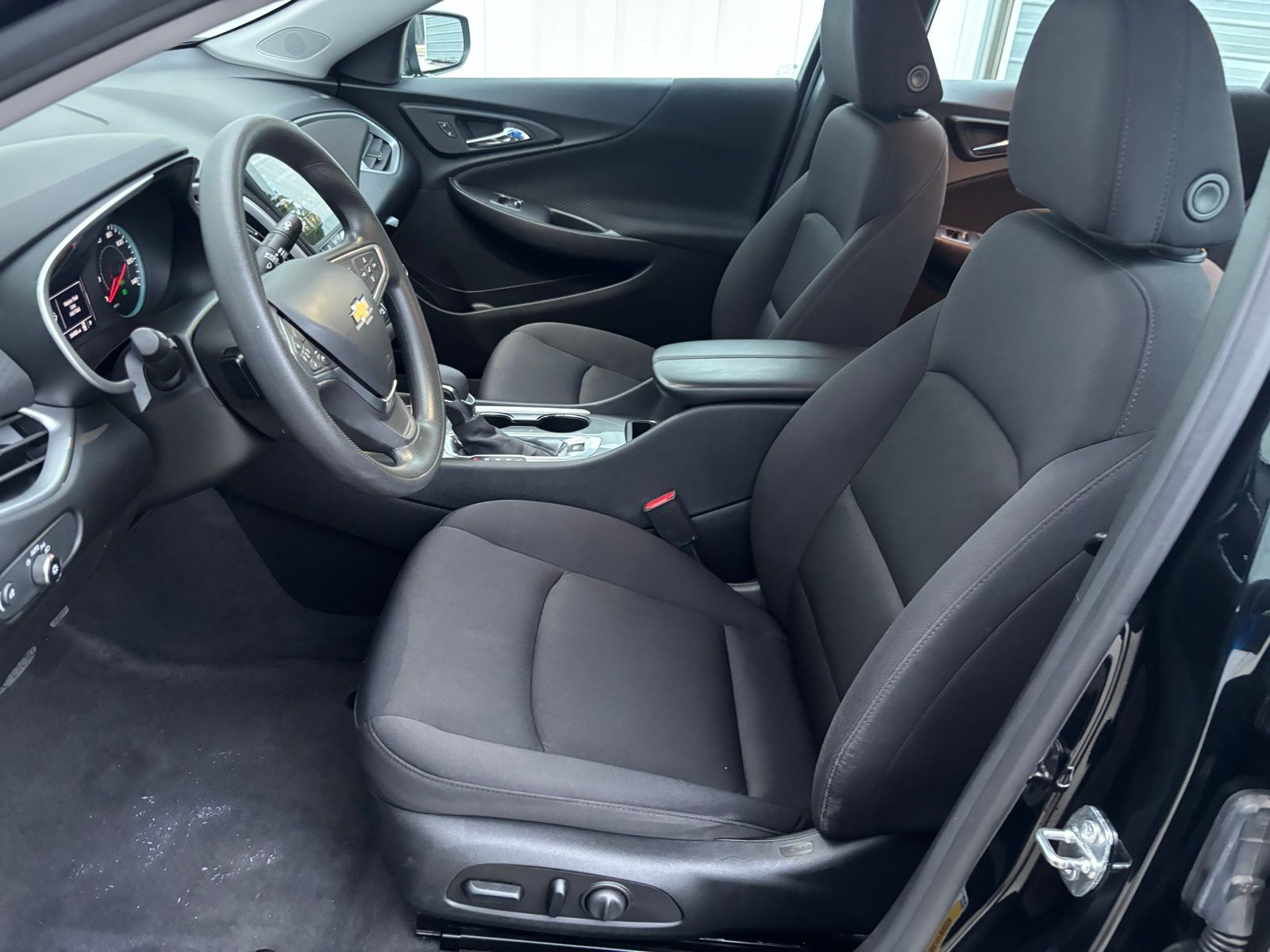 Used Car 2023 Chevrolet Malibu  Lt For Sale Under $20,000 In Austin, Texas