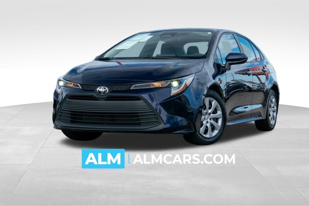 2023 Toyota Corolla LE's photo