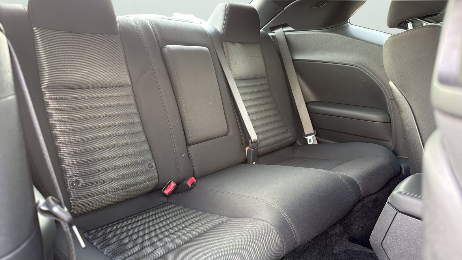 Used Car 2014 Dodge Challenger  Sxt For Sale Under $20,000 In Austin, Texas