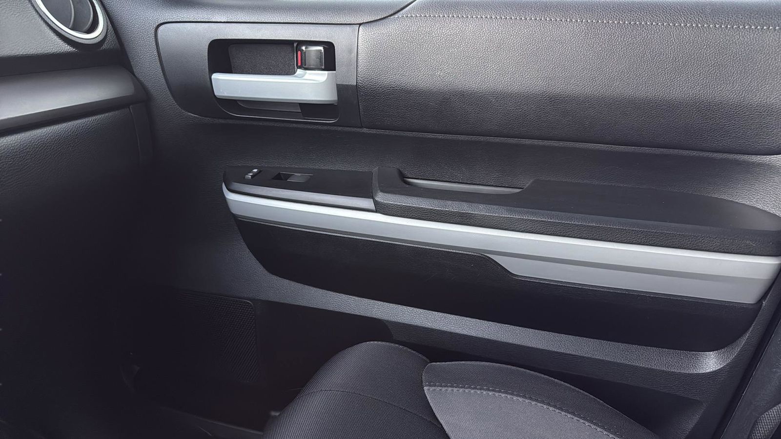 Used Car 2019 Toyota Tundra  Sr5 For Sale Under $35,000 In Austin, Texas