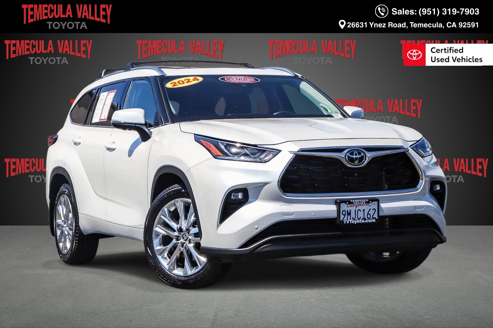 White (Wind Chill Pearl) 2024 Toyota Highlander SUV / Crossover Front-Wheel Drive 8-Speed Automatic