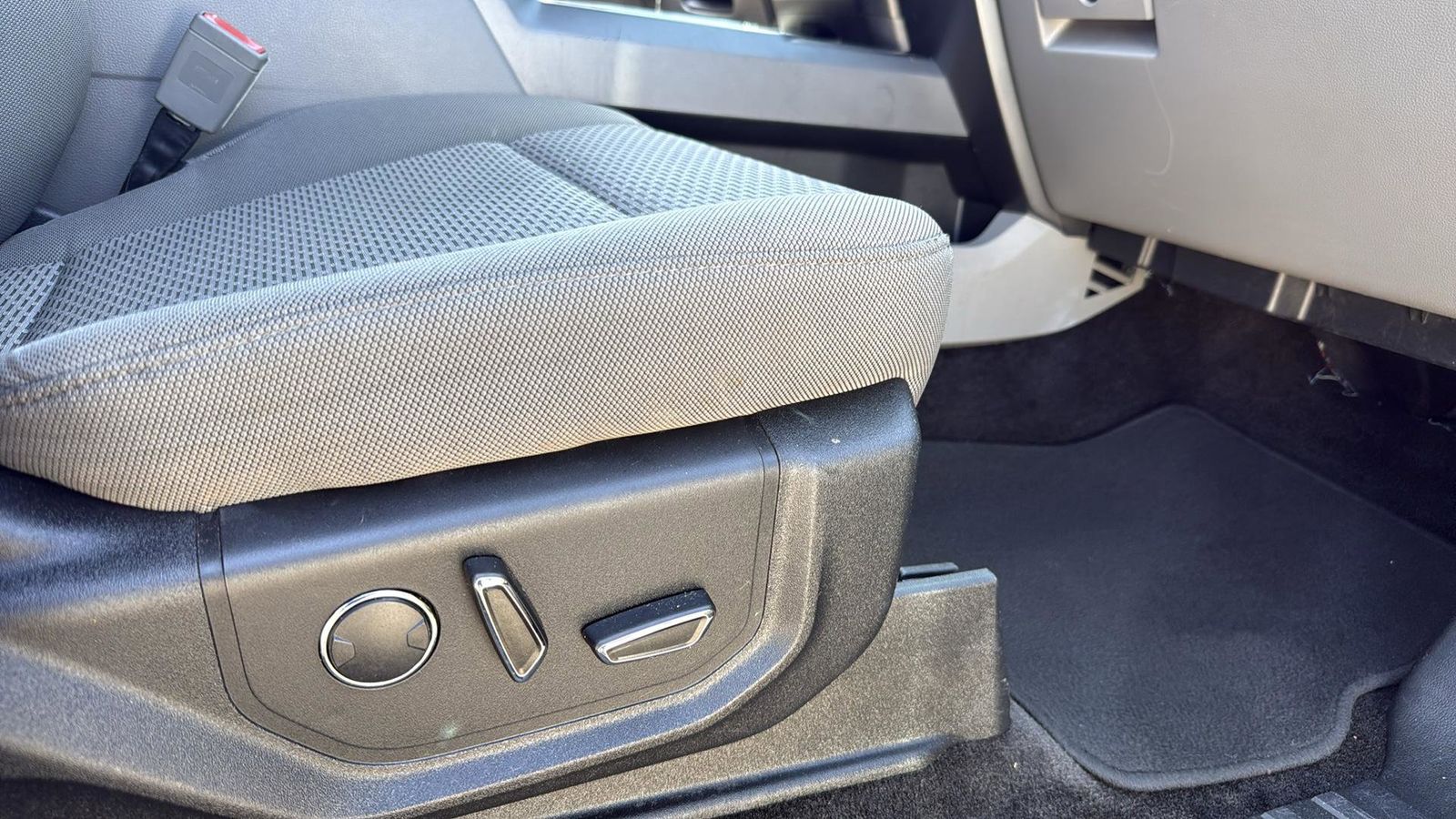 Used Car 2018 Ford F-150  Xlt For Sale Under $25,000 In Austin, Texas