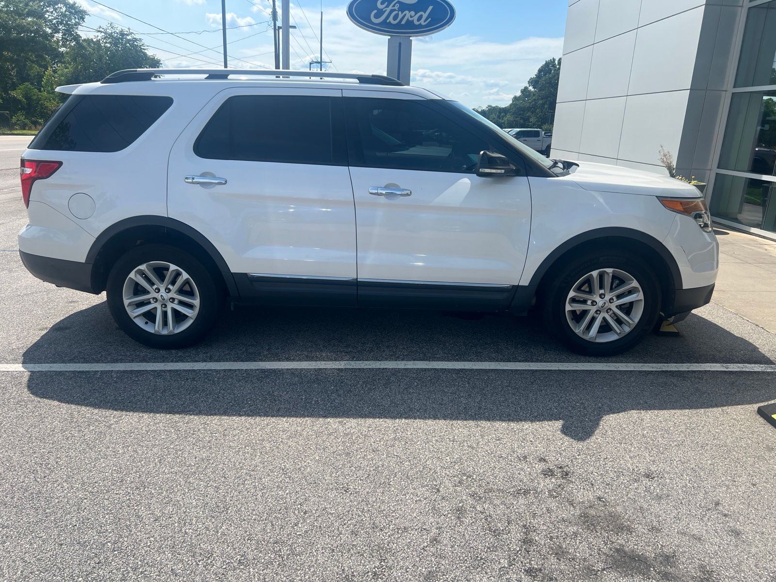  2012 Ford Explorer XLT 4WD   
