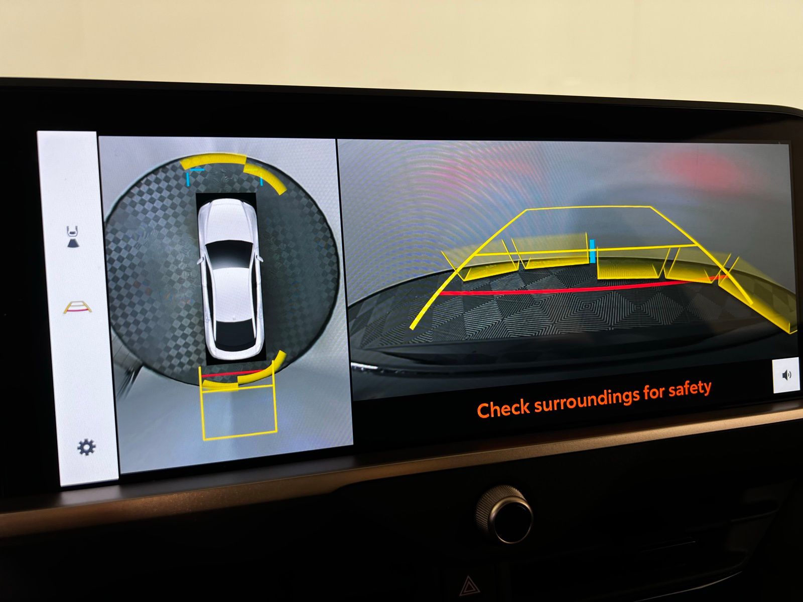 Thumbnail: 2026 Toyota Crown - 20