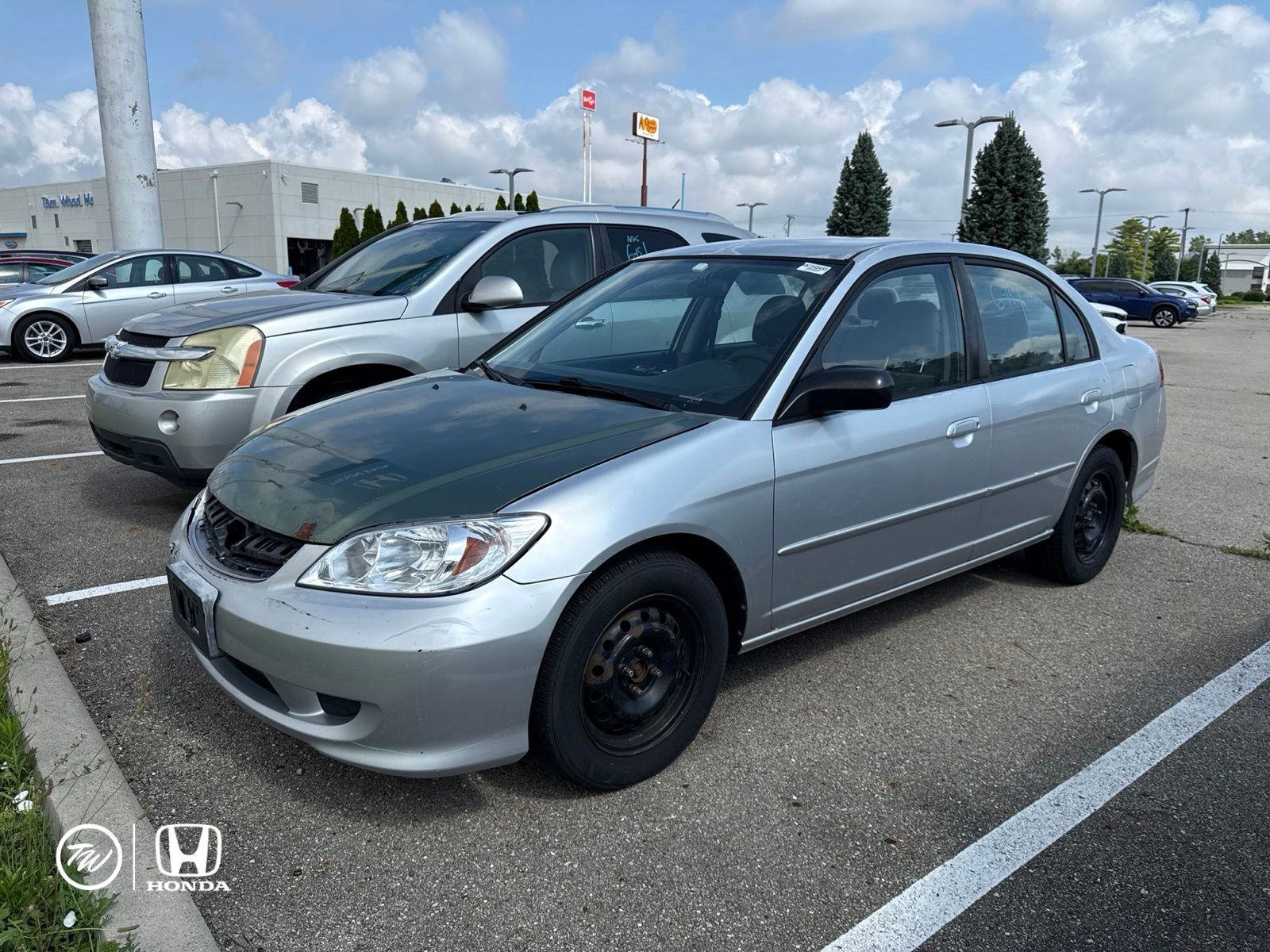 Satin Silver Metallic 2005 Honda Civic Sedan Front-Wheel Drive 5-Speed Manual Overdrive