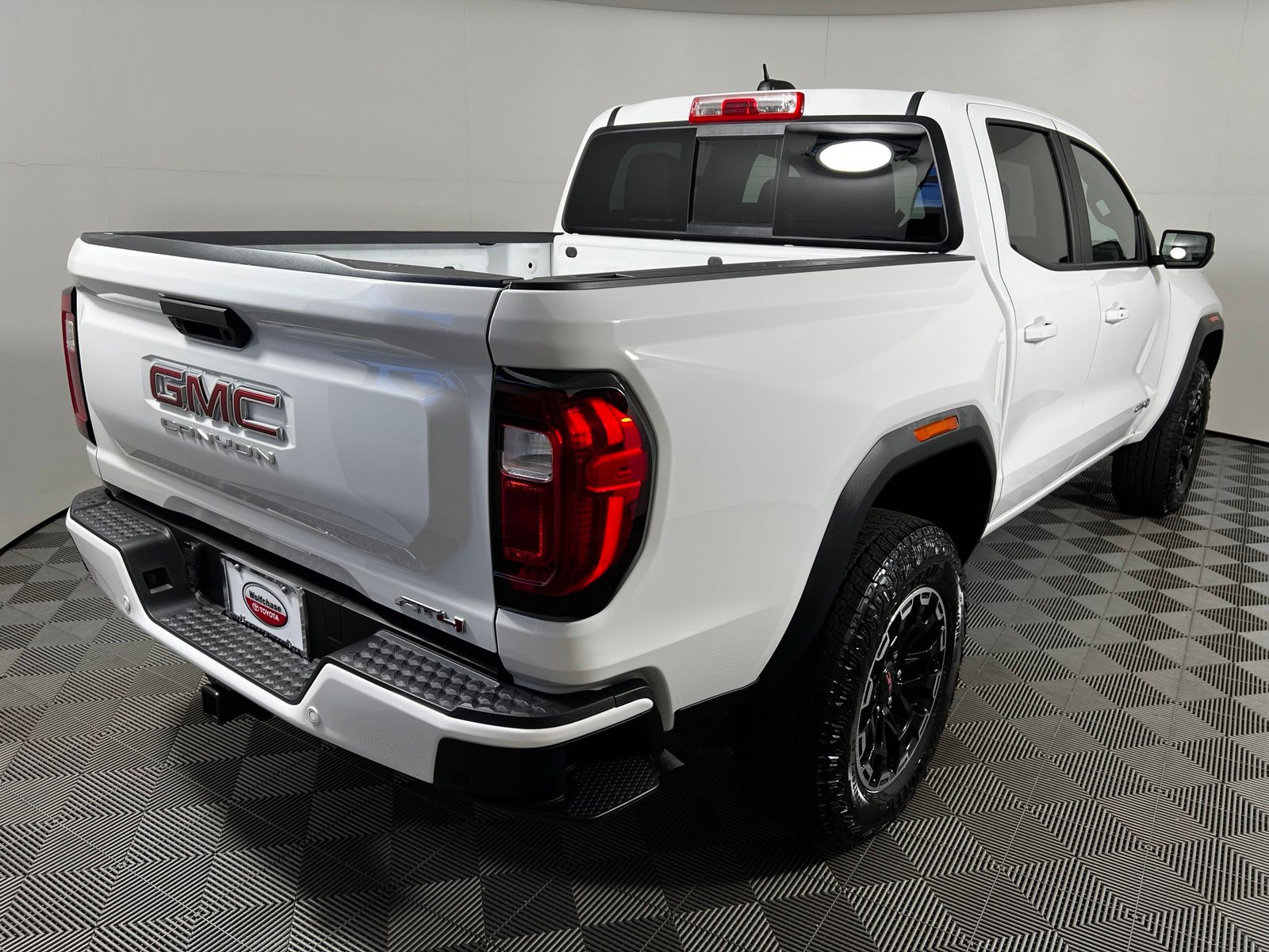 Thumbnail: 2026 GMC Canyon - 5