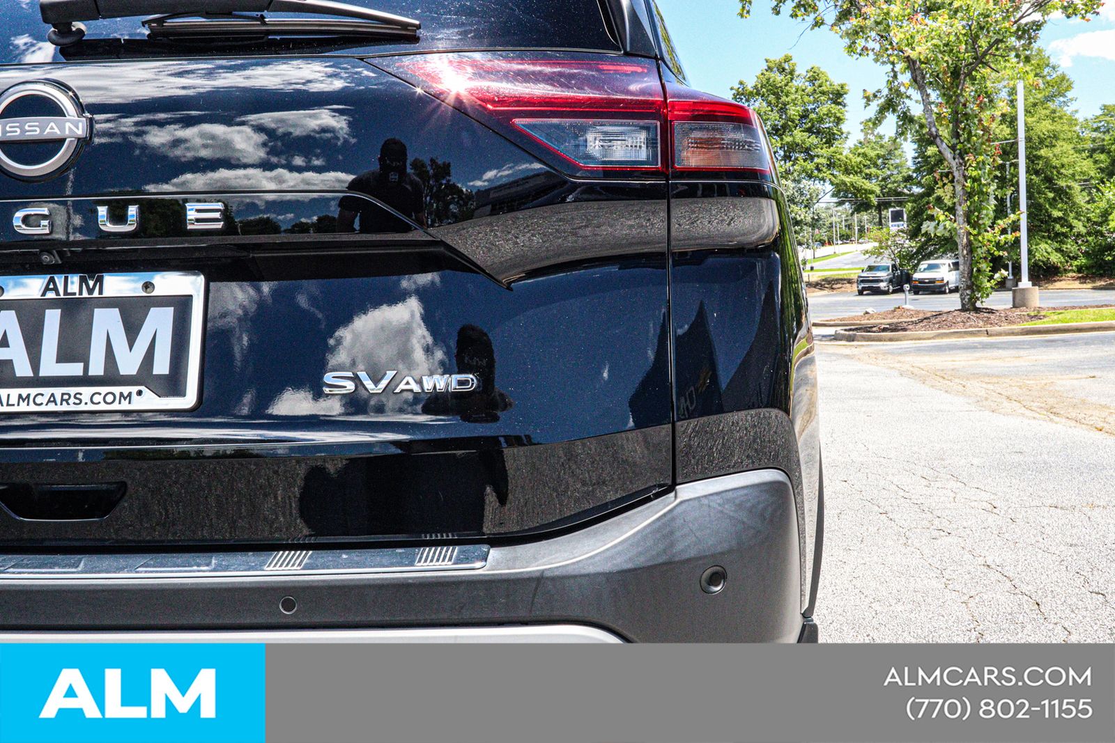 Used 2023 Black Nissan SV image 16
