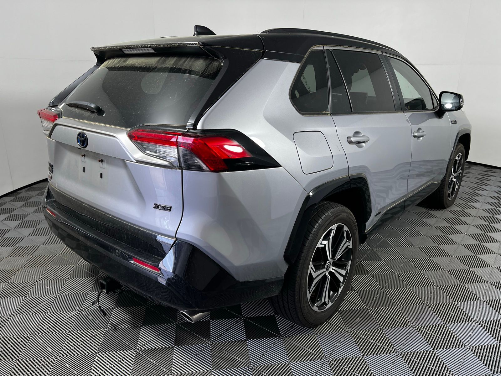 Thumbnail: 2021 Toyota RAV4 - 5