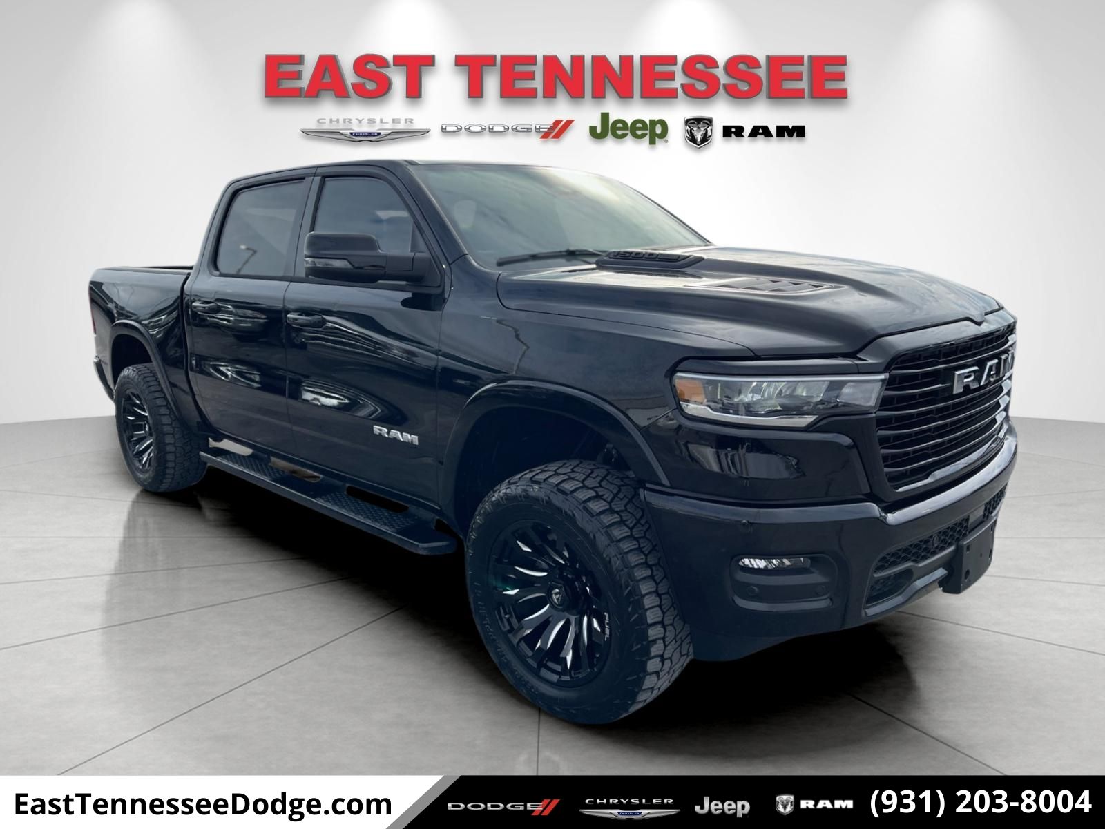 2025 RAM 1500 Laramie Crew Cab 4WD