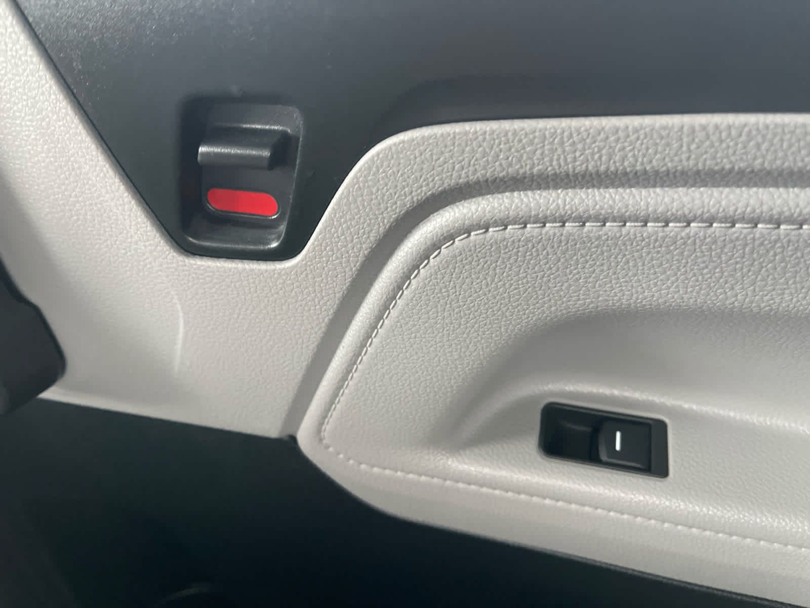 used 2024 Honda Odyssey car, priced at $37,648