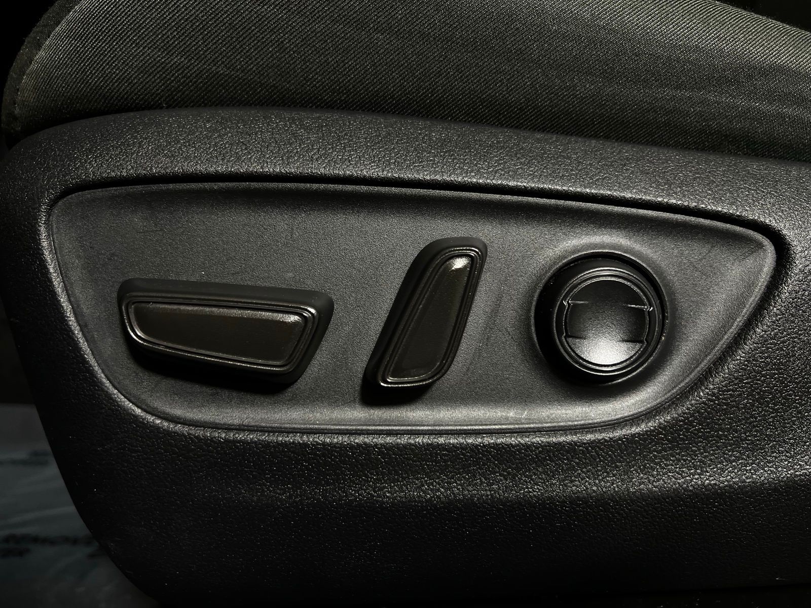 Thumbnail: 2024 Toyota RAV4 - 14