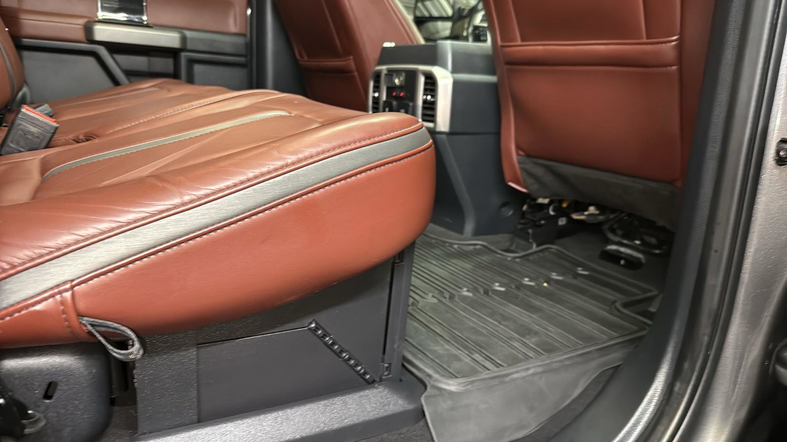 Used Car 2022 Ford F-250sd  Platinum For Sale Under $70,000 In Austin, Texas