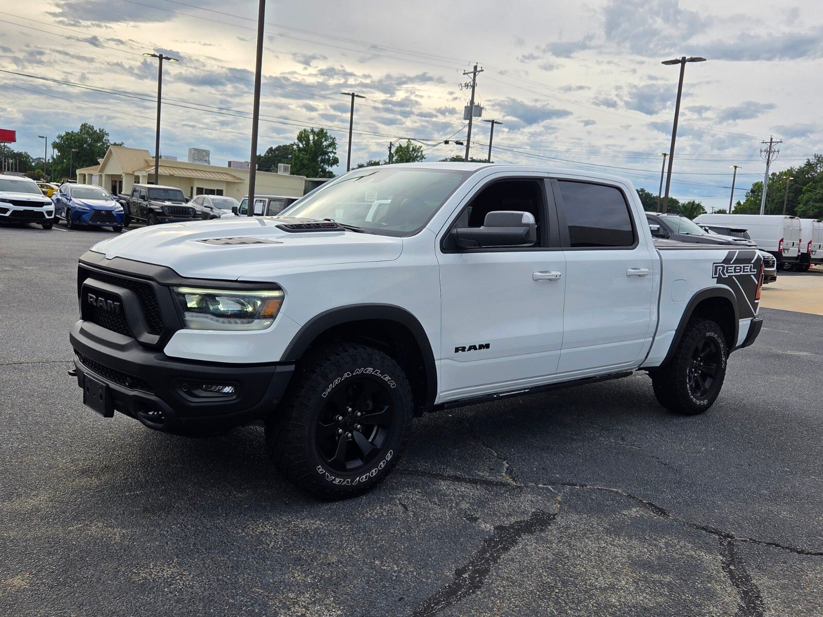 Used 2022 White Ram Rebel image 3