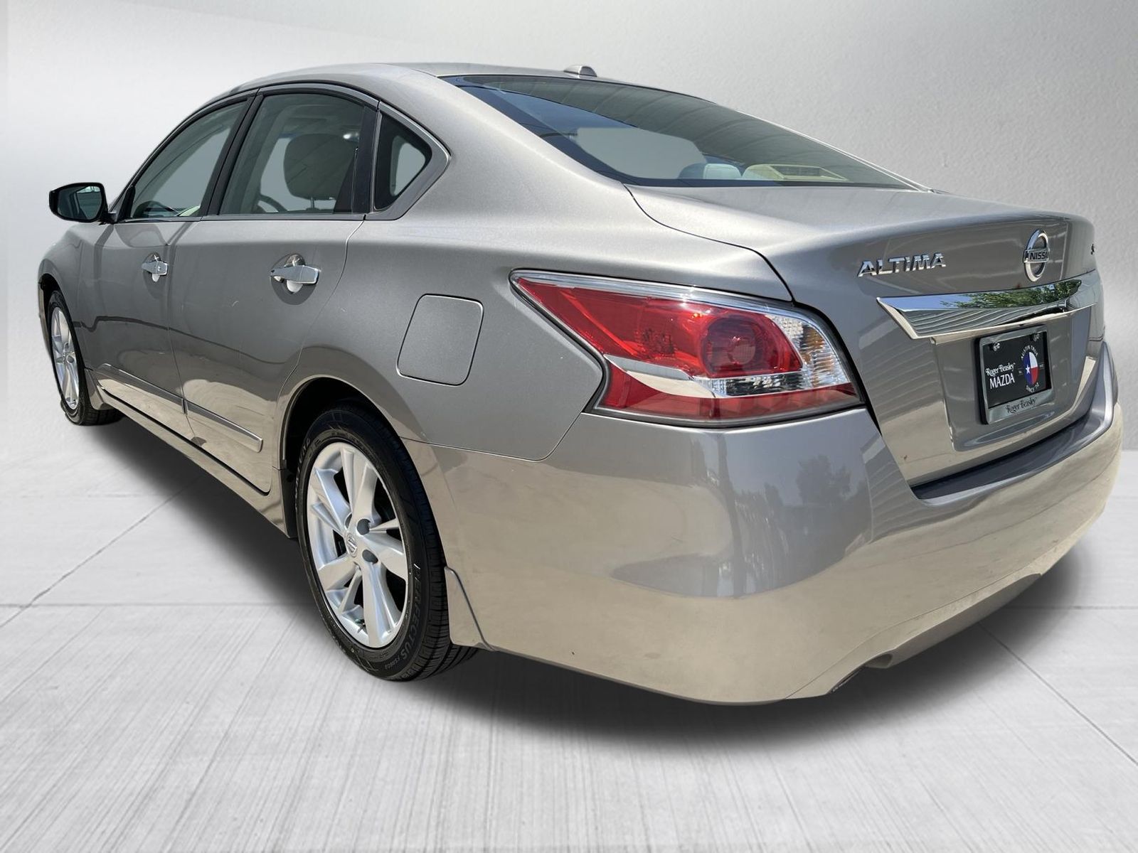 Used Car 2015 Nissan Altima  2.5 Sv For Sale Under $12,000 In Austin, Texas