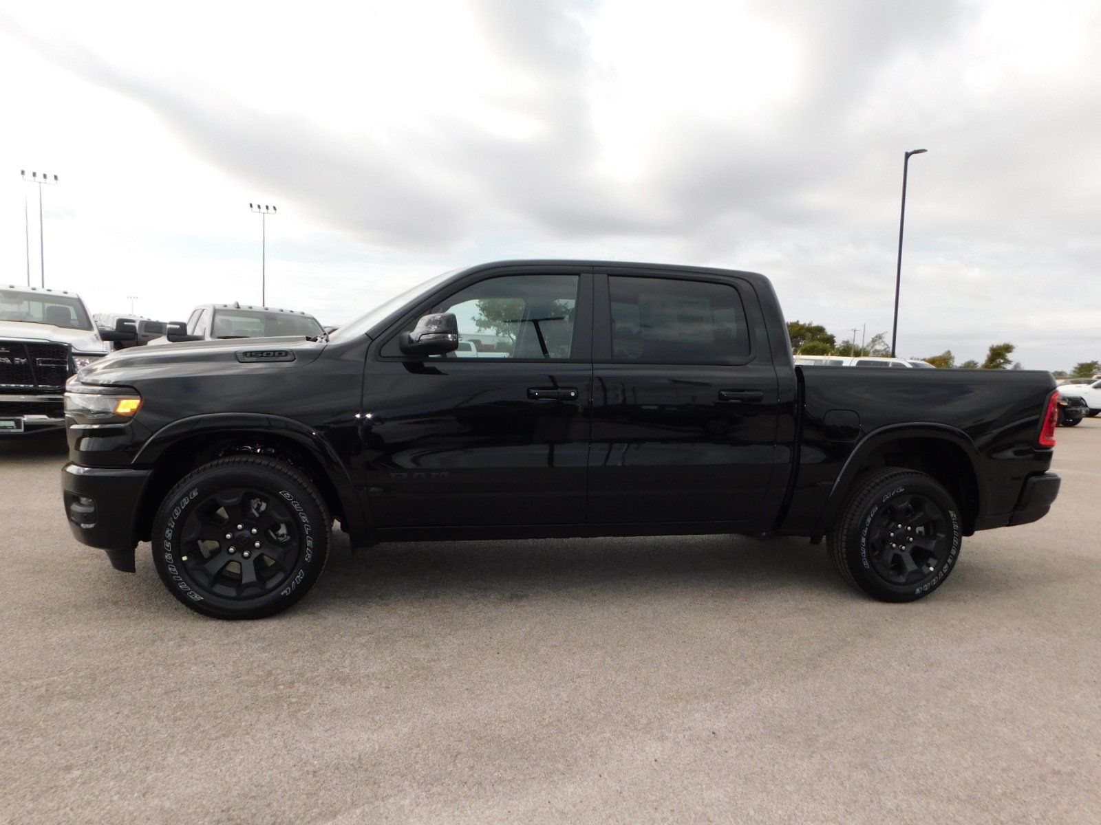 2025 Ram 1500 Big Horn/Lone Star 24