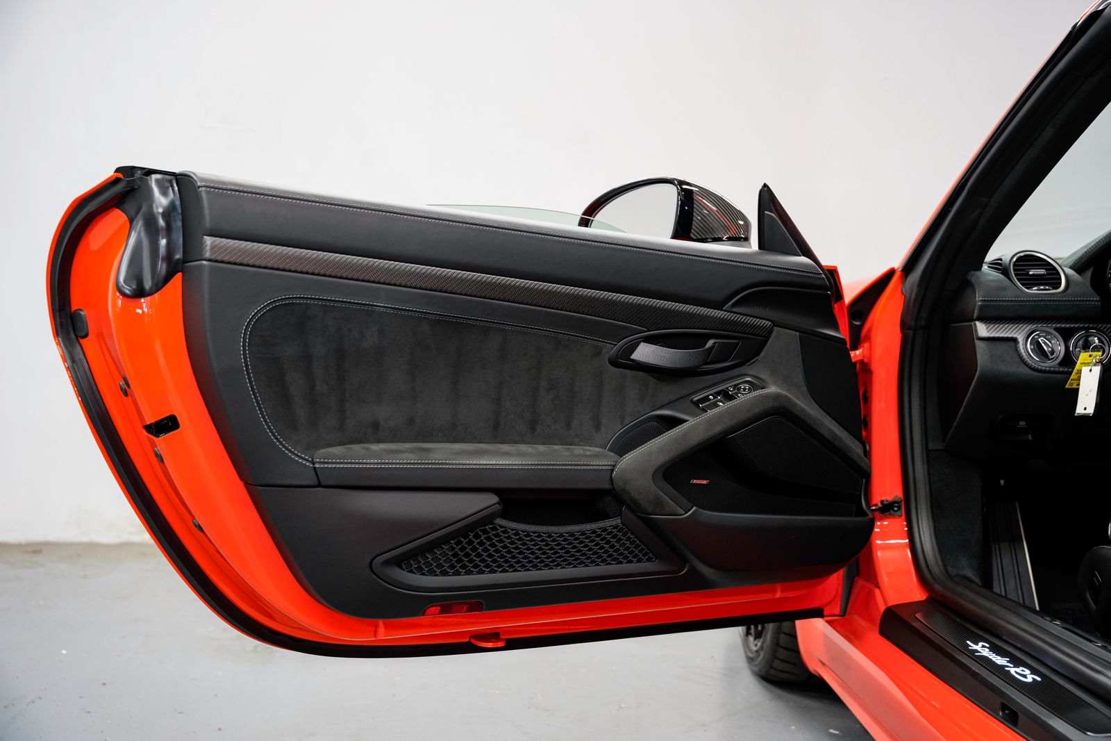 2024 Porsche 718 Spyder RS — photo 20