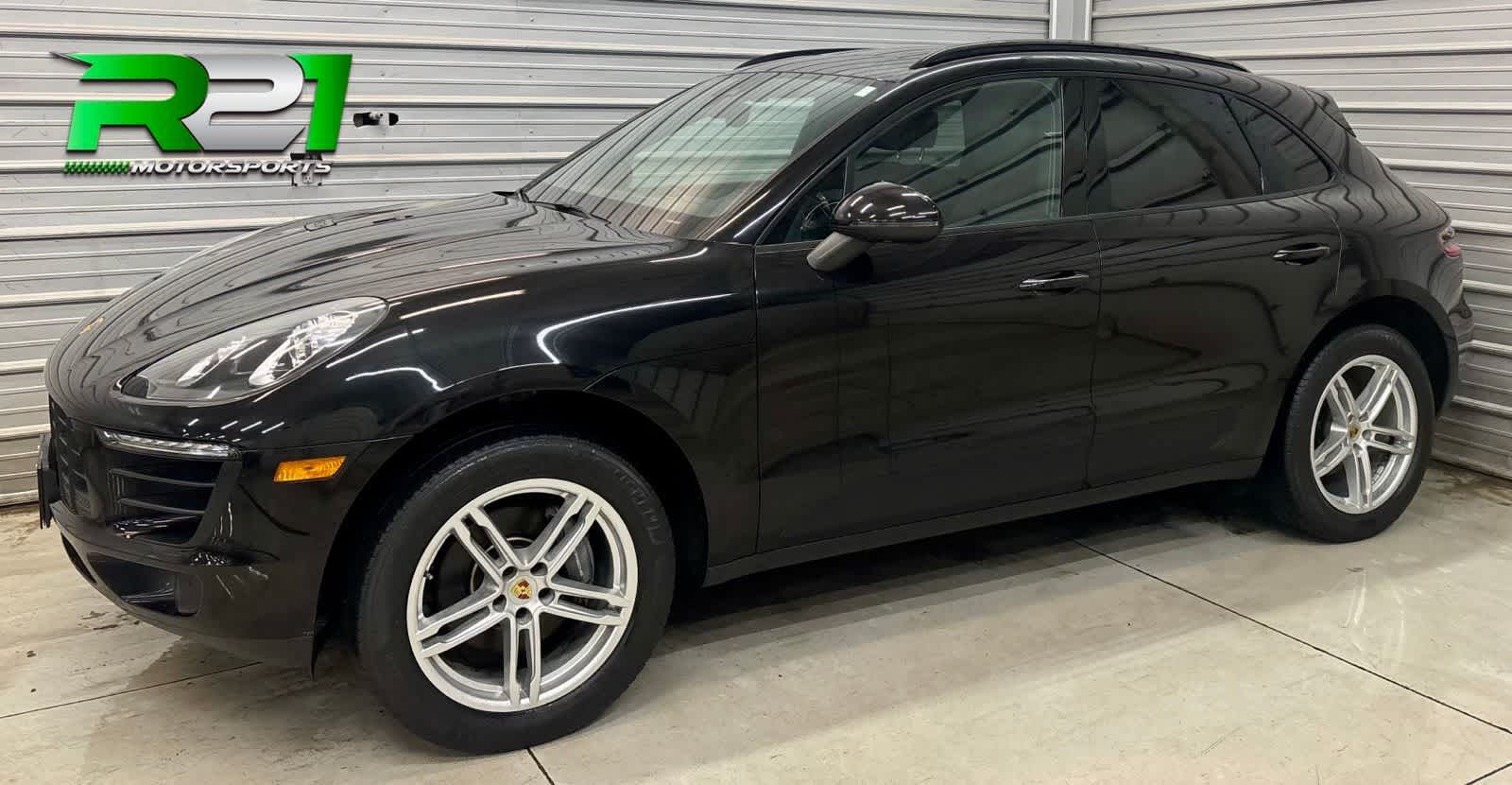 2017 Porsche Macan Base