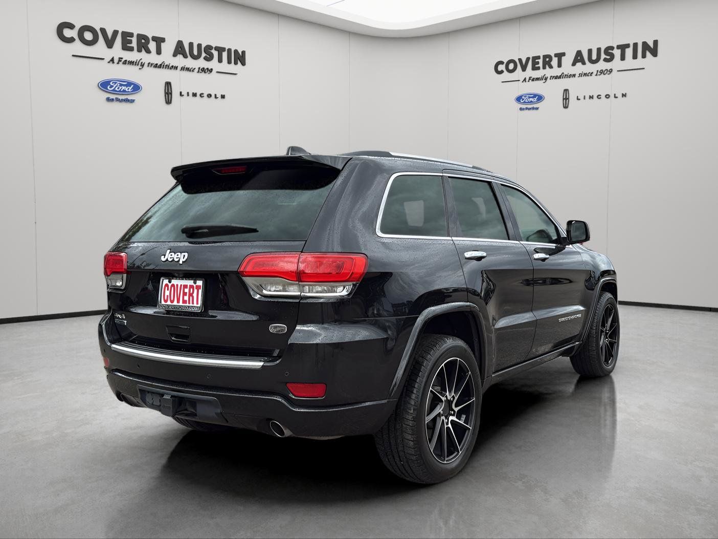 Used Car 2015 Jeep Grand Cherokee  Overland For Sale Under $20,000 In Austin, Texas