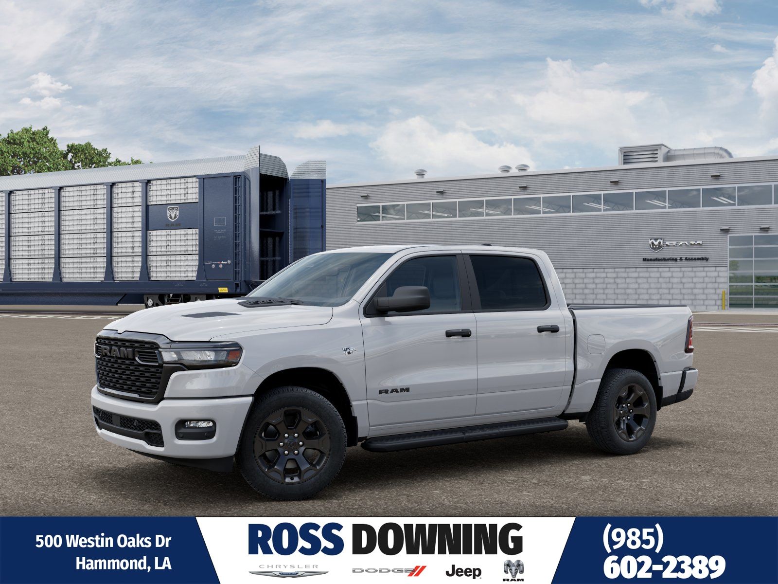 Bright White Clearcoat 2026 RAM 1500 Express Crew Cab 4WD Pickup Truck Four-Wheel Drive 8-Speed Automatic