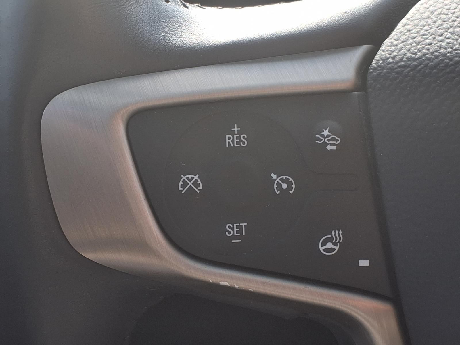 2022 GMC Acadia Denali Green at AutoSavvy Houston Southwest