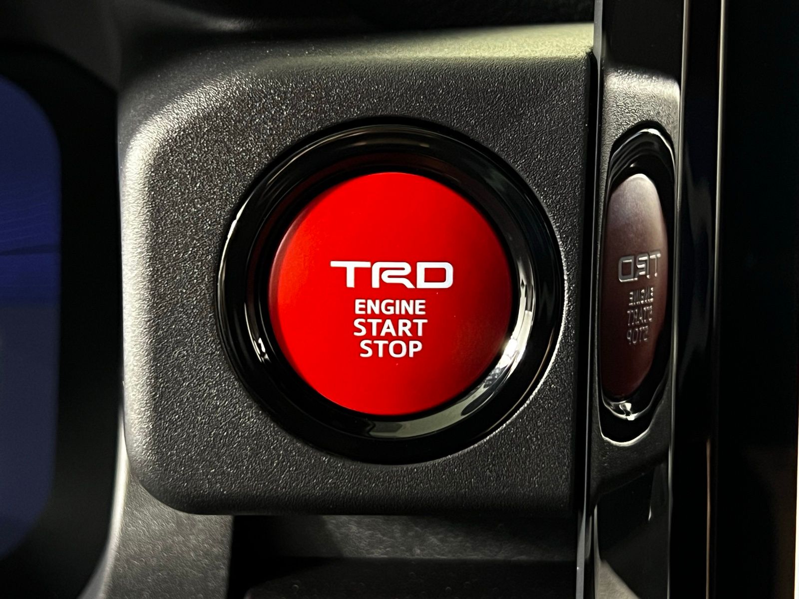 Thumbnail: 2025 Toyota 4Runner - 19