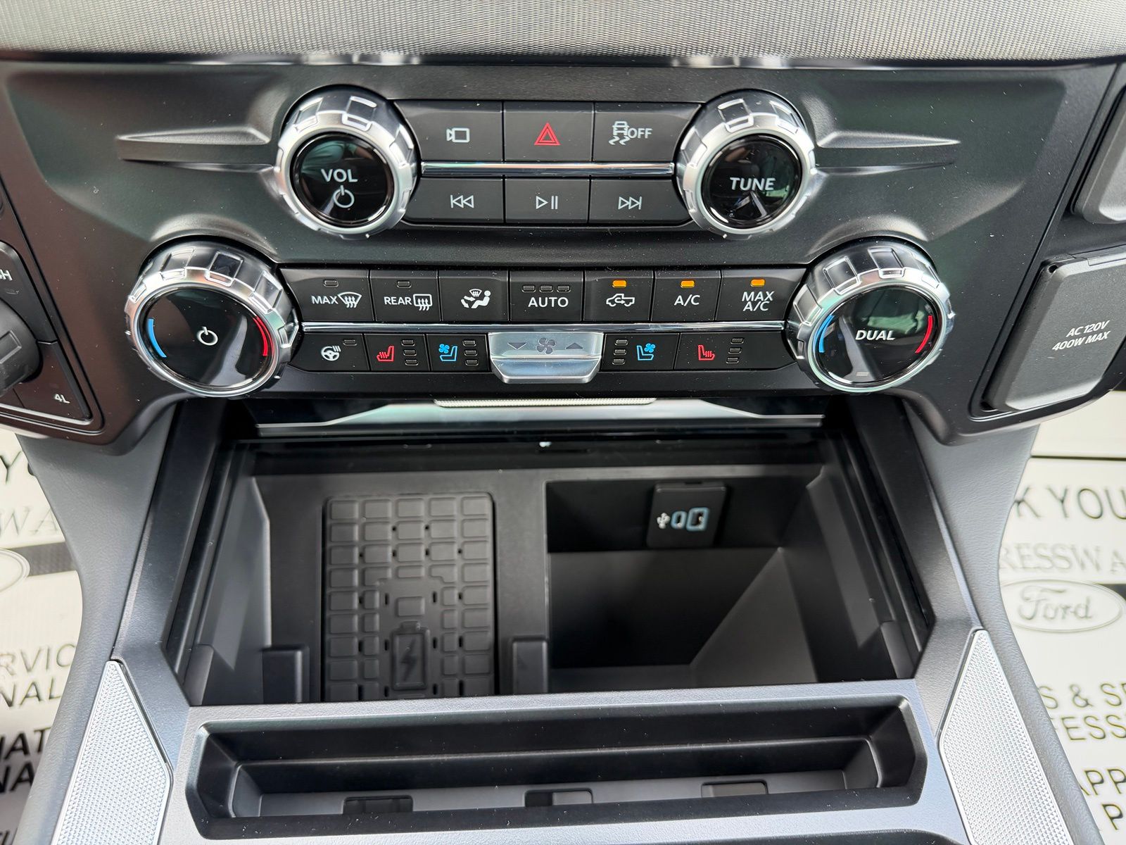 2026 Ford F-250SD image 19