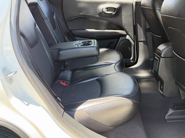 Used 2021 White Clearcoat Jeep Latitude image 33