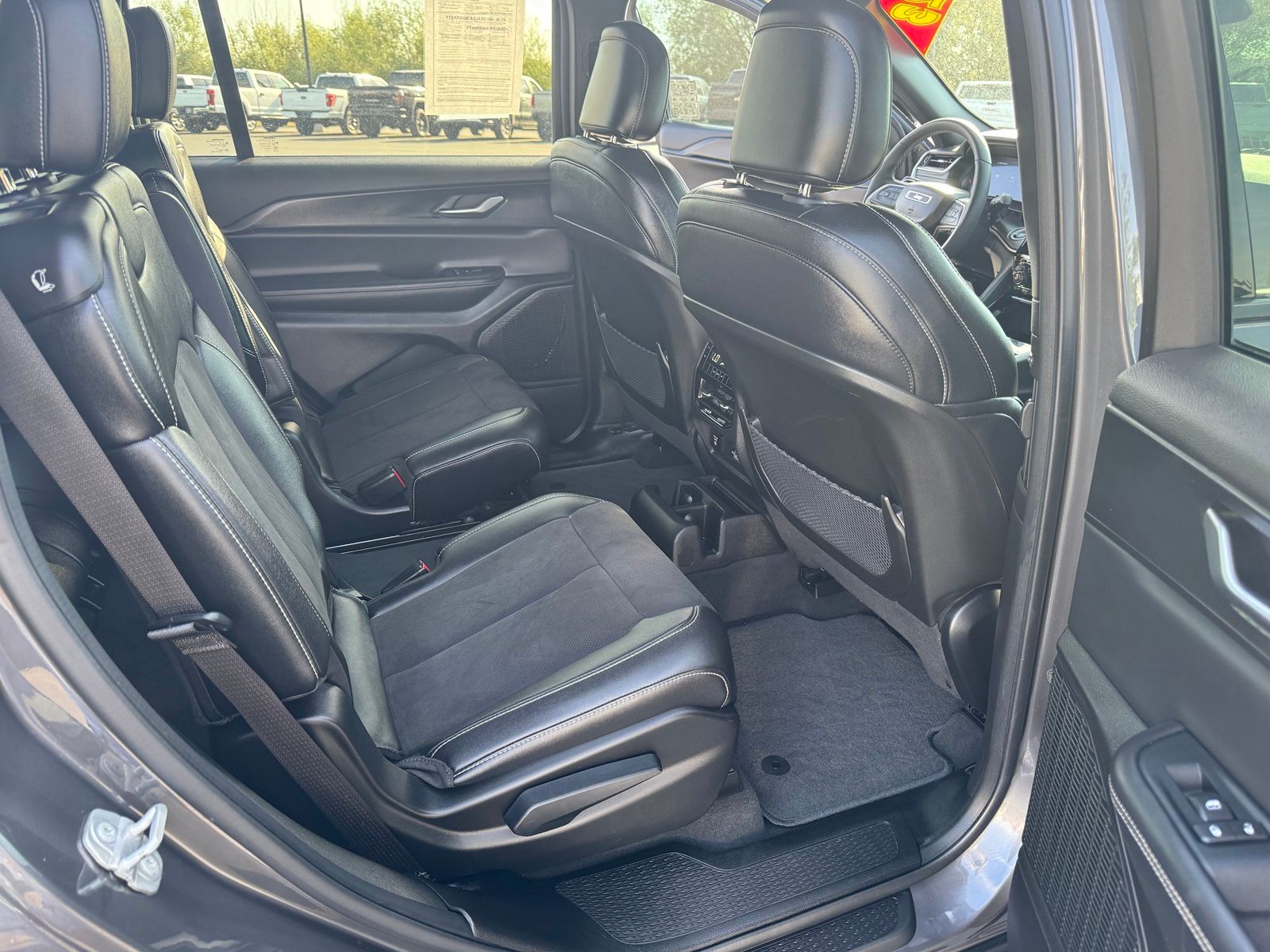 Used 2023 Jeep Grand Cherokee L SUV