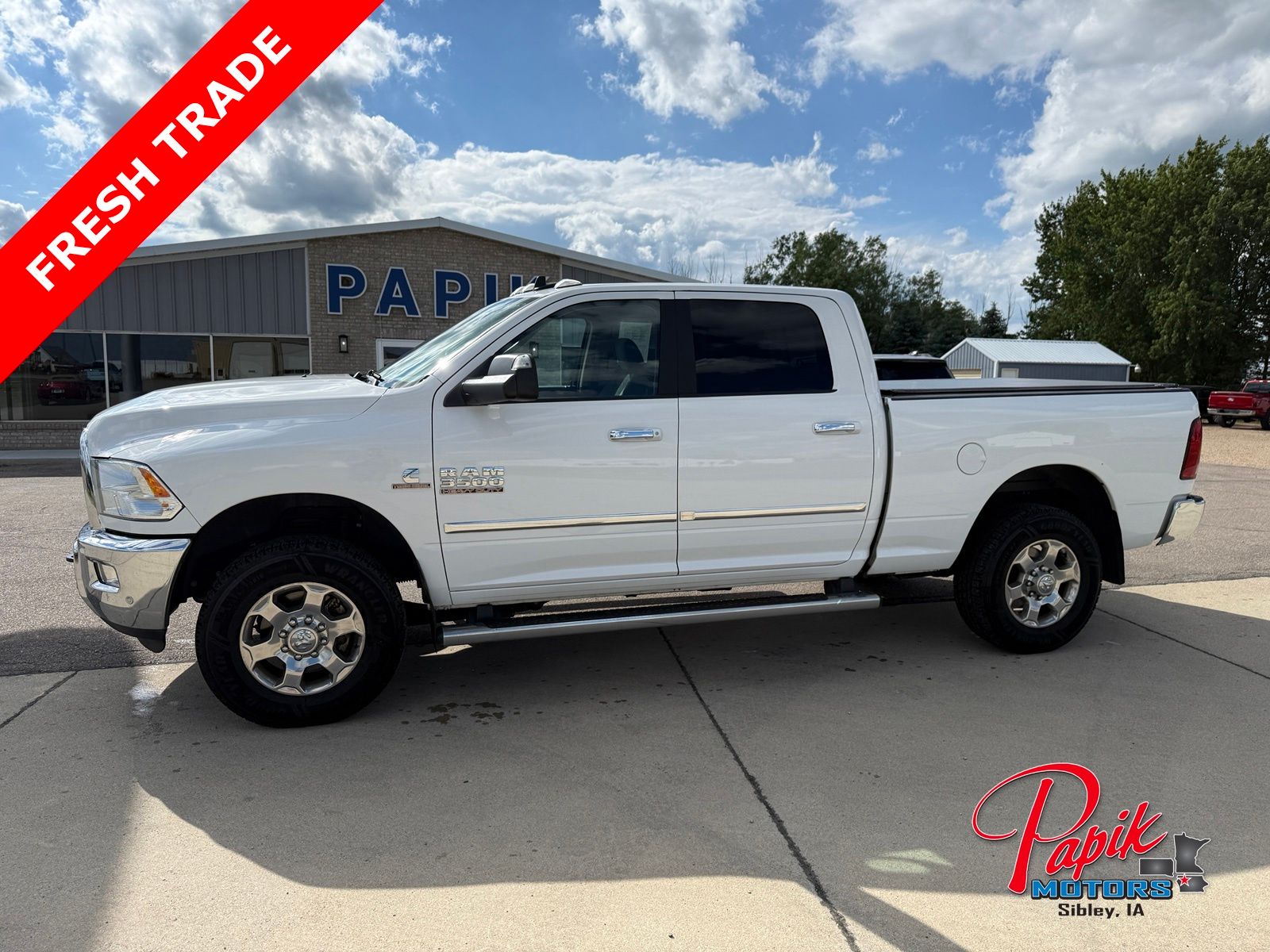 Bright White Clearcoat 2018 RAM 3500 Big Horn Crew Cab 4WD Pickup Truck Four-Wheel Drive 6-Speed Automatic