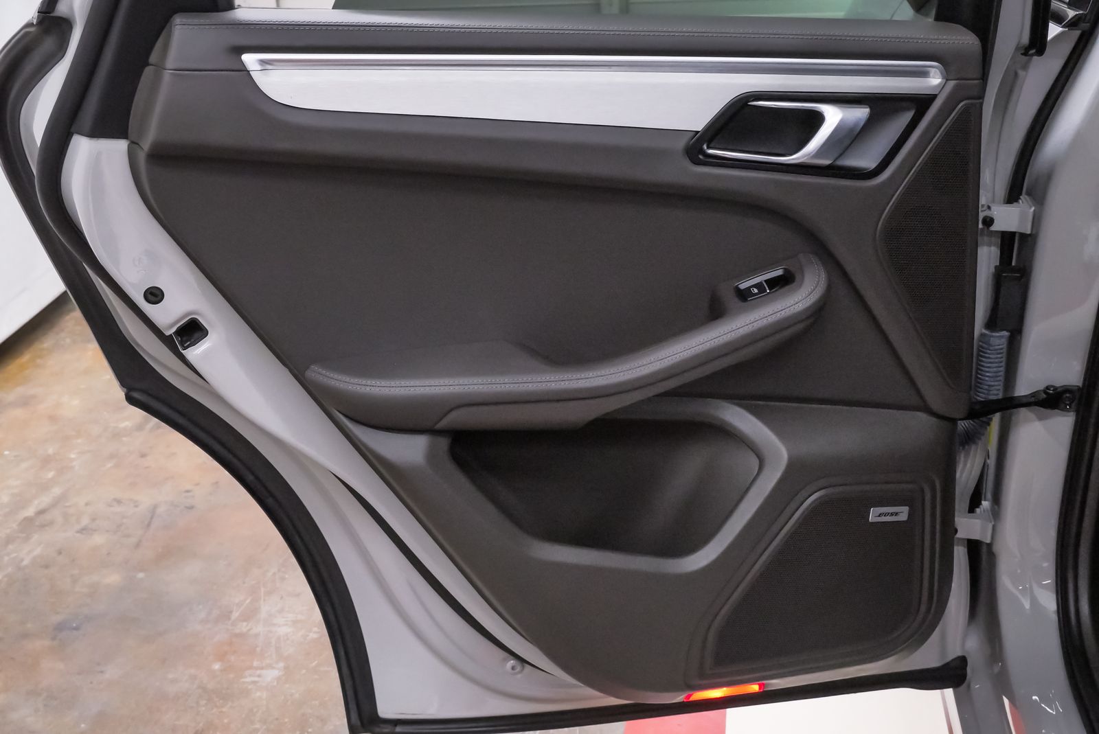 car-gallery-27