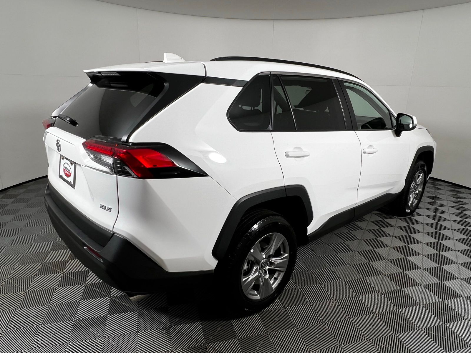 Thumbnail: 2024 Toyota RAV4 - 5