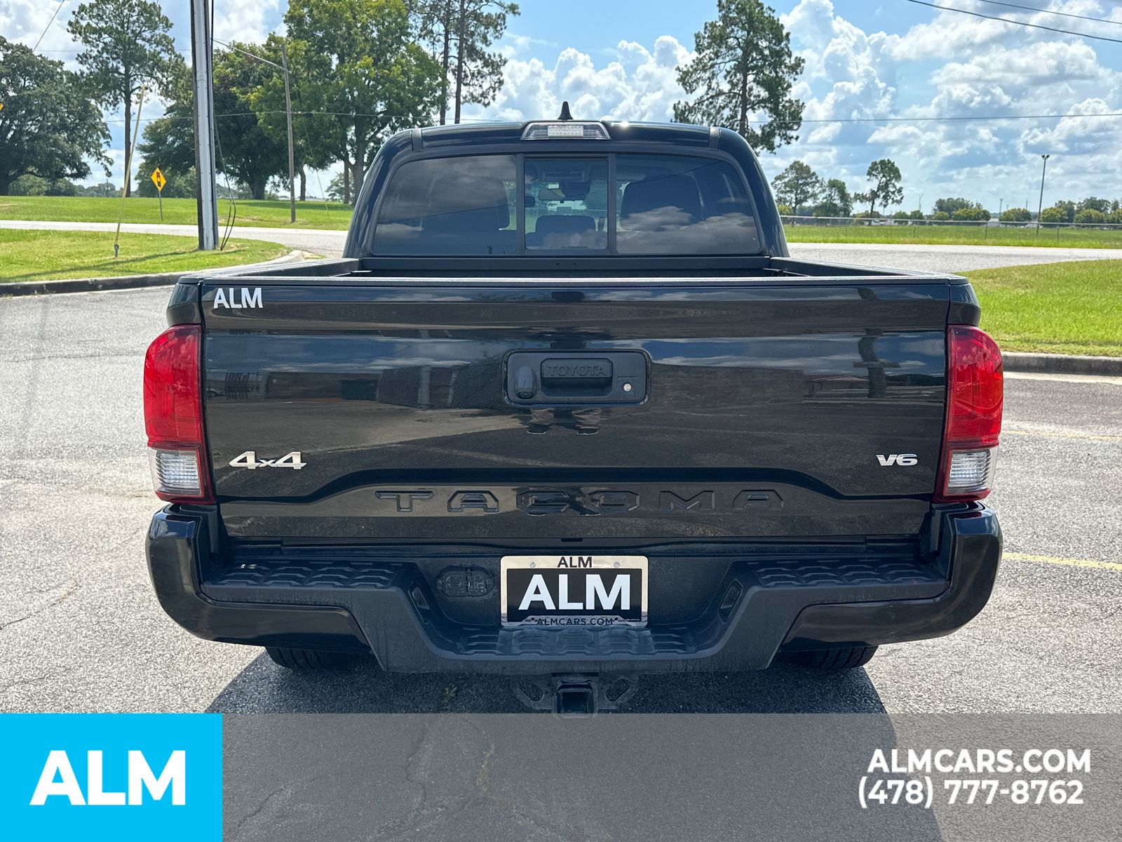Used 2023 Black Toyota SR image 6