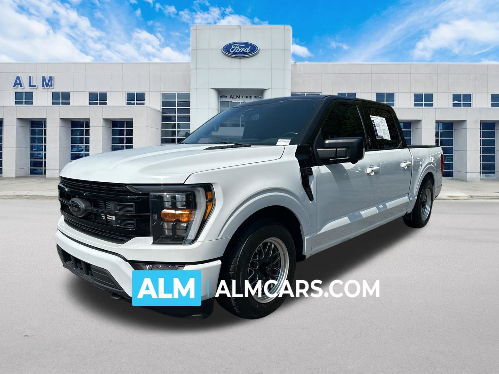 Oxford White 2022 Ford F-150 Pickup Truck Four-Wheel Drive Automatic