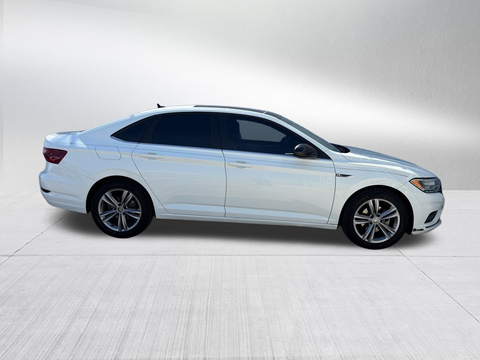 Used Car 2020 Volkswagen Jetta  R-line For Sale Under $15,000 In Austin, Texas