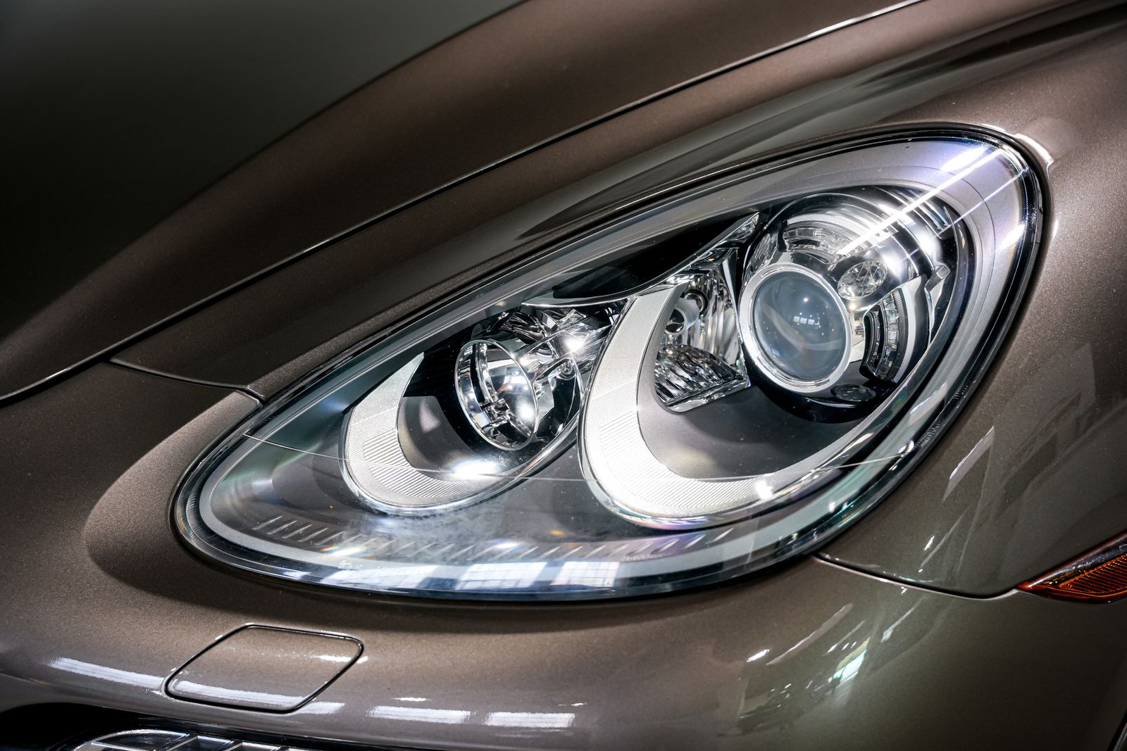 2013 Porsche Cayenne Turbo — photo 41