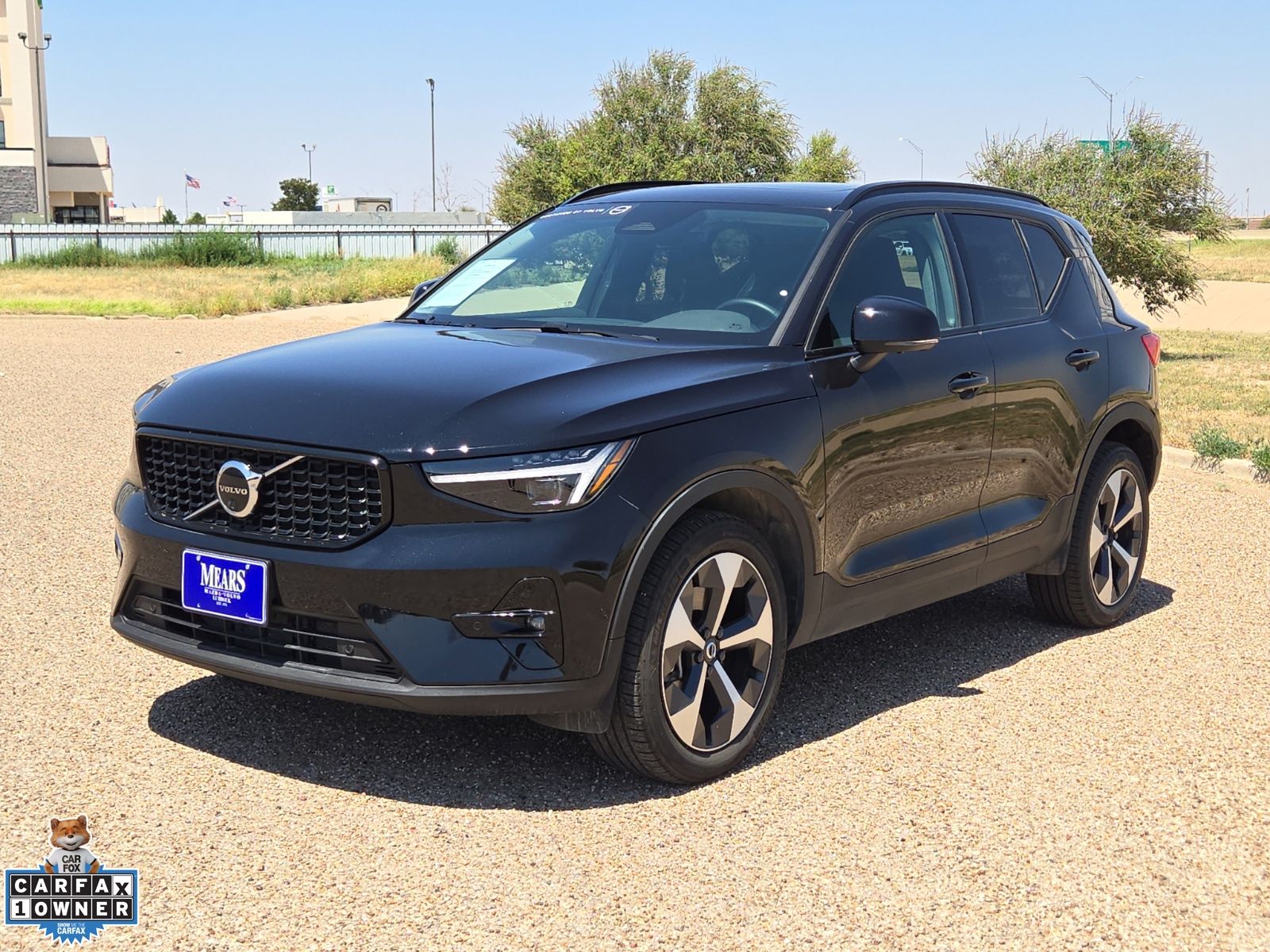 Onyx Black 2026 Volvo XC40 SUV / Crossover All-Wheel Drive Automatic