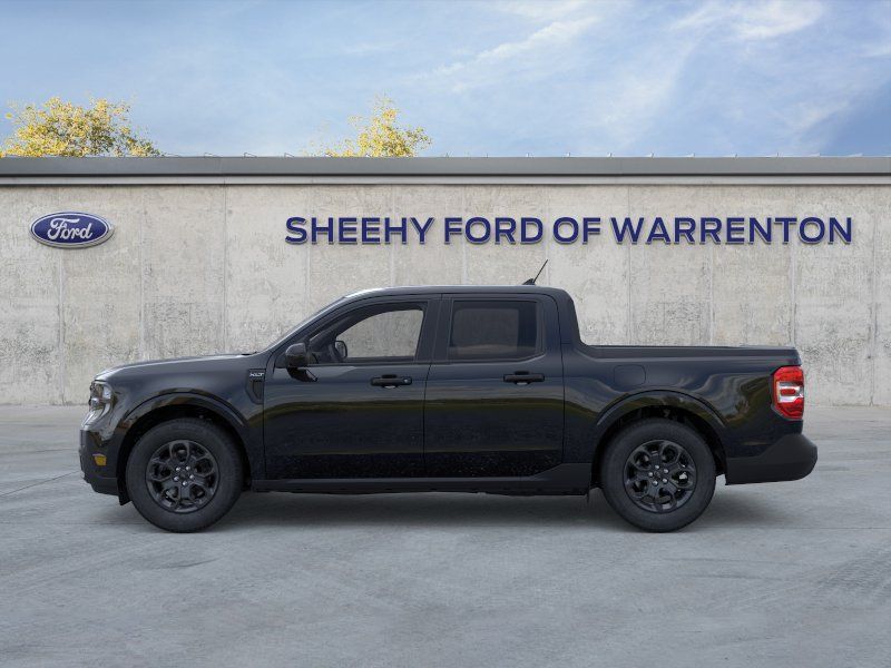 New 2026 Shadow Black Ford XLT image 4