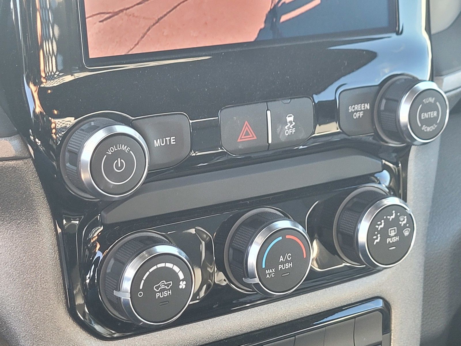 New 2026 White Ram Tradesman image 12