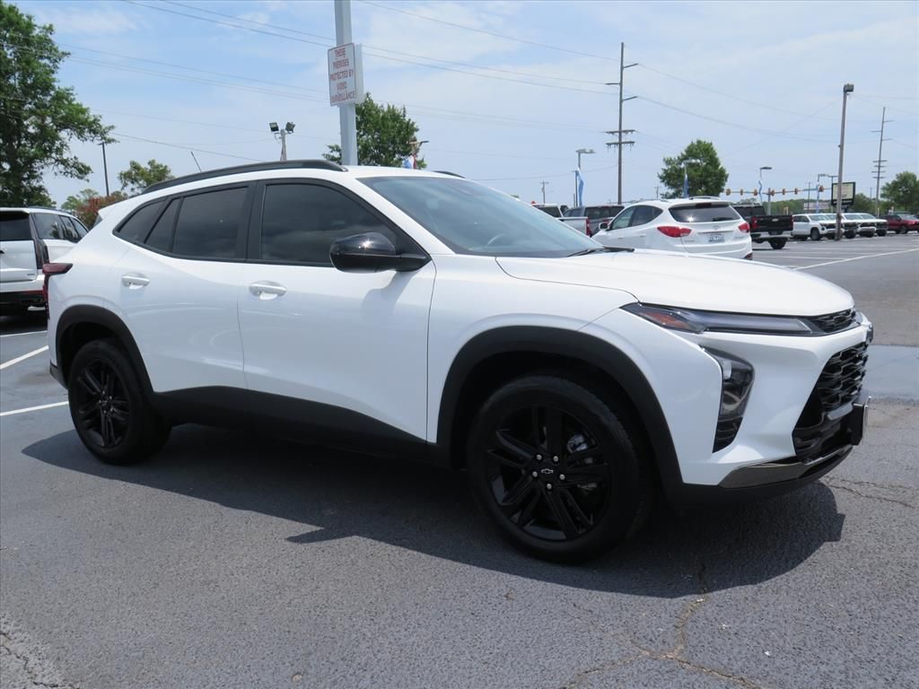 2025 Chevrolet Trax Activ FWD